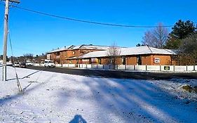 Snowgate Motel + Apartments